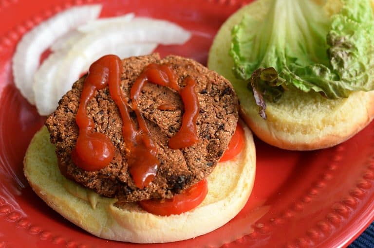 Spicy Southwestern Black Bean Burgers