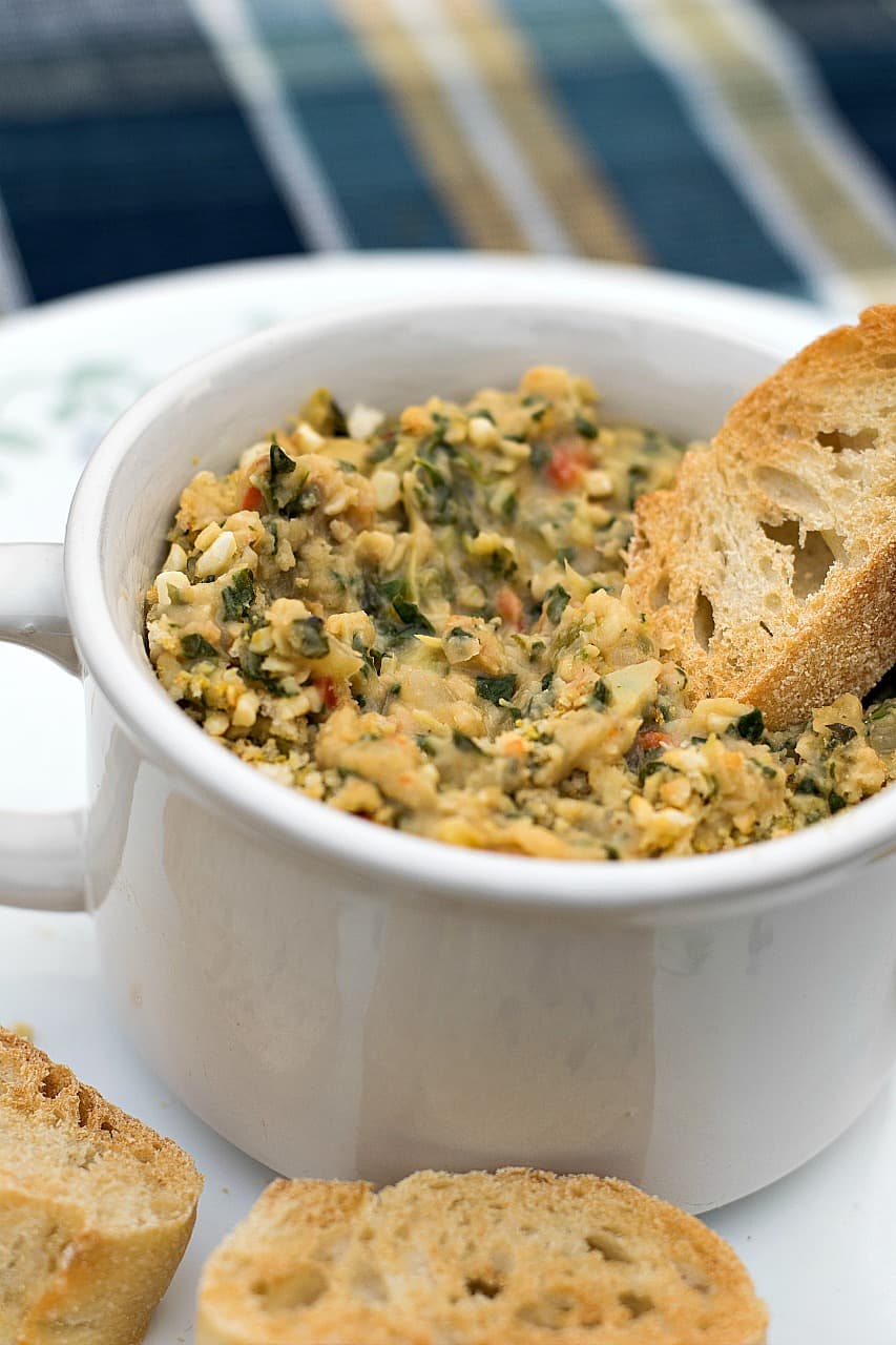 vegan spinach artichoke bean dip