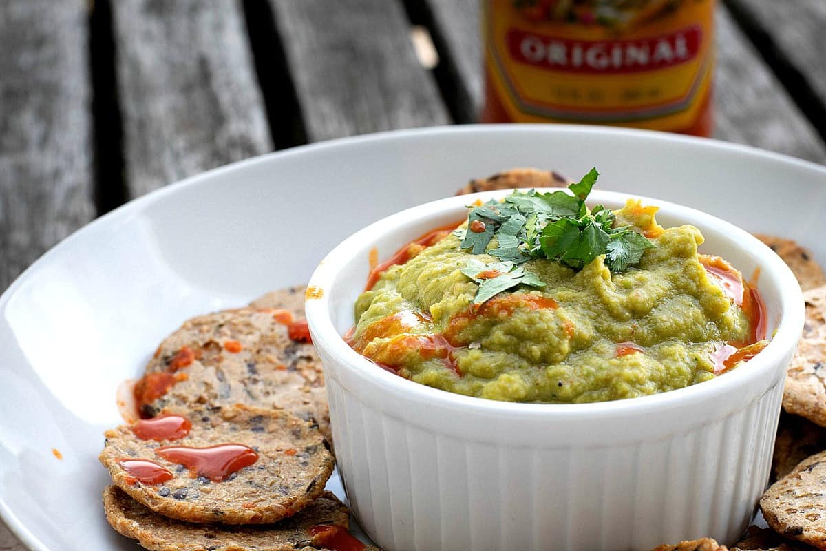 green chile hummus 2