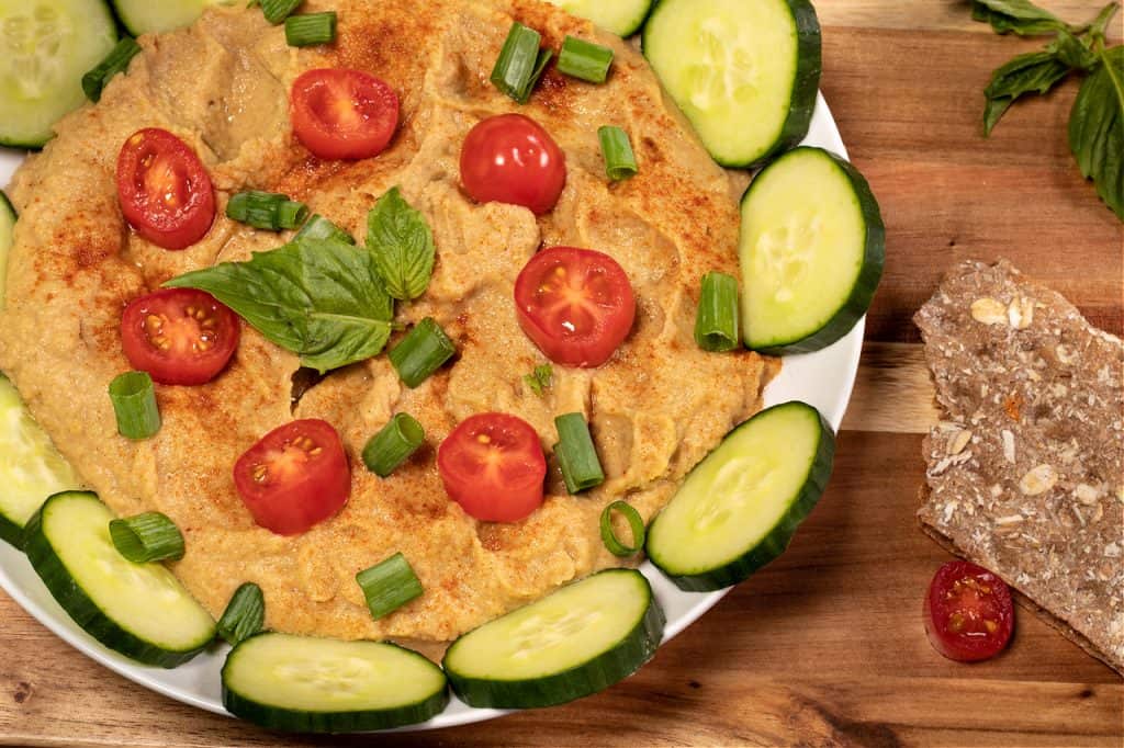 pizza hummus