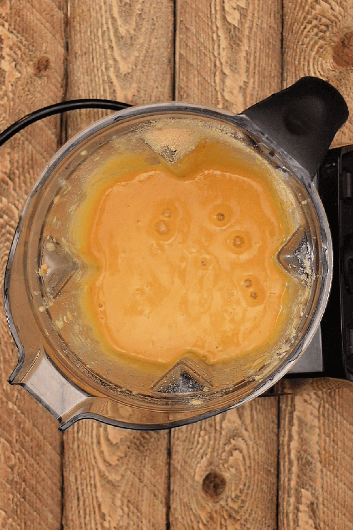 Blender of vegan cheese sauce