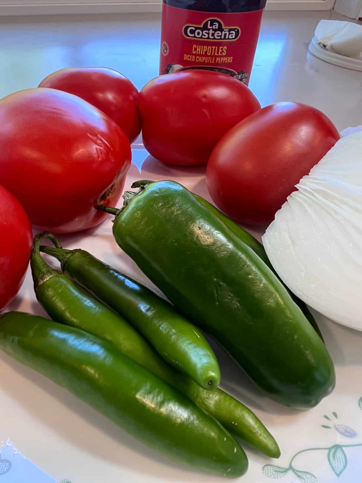 tomatoes and Chile peppers ready for making super easy salsa rosa