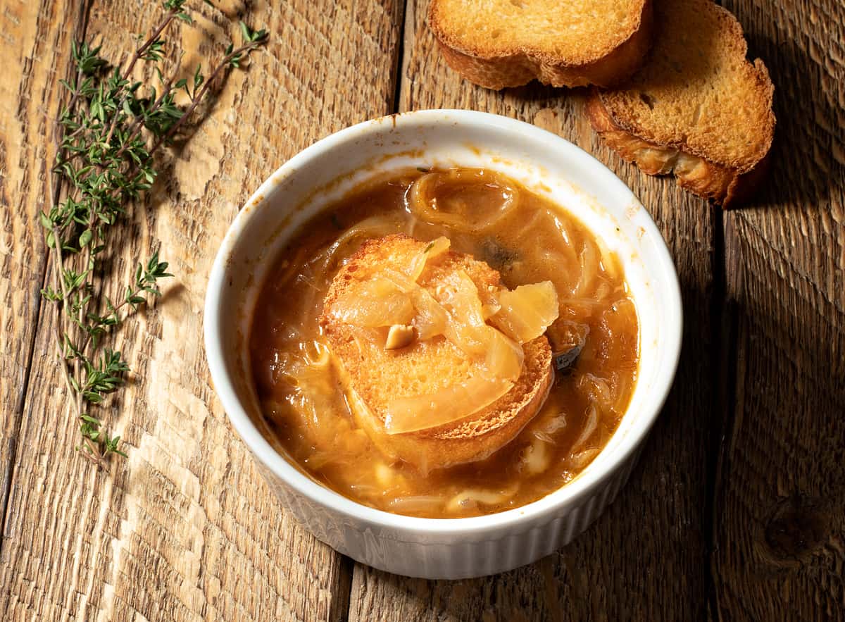 vegan French onion soup