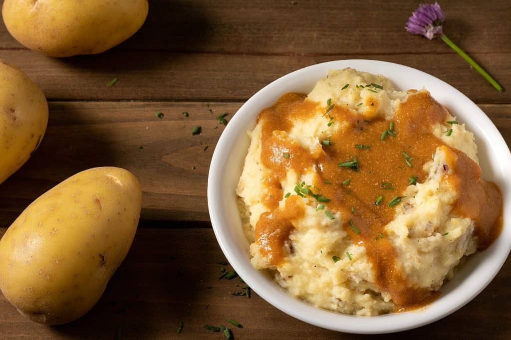 vegan garlic mashed potatoes