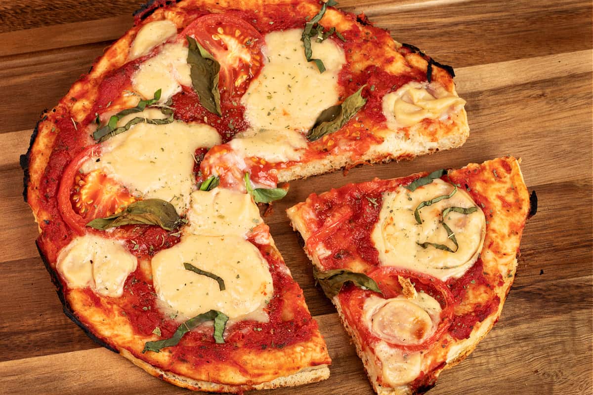 Oil-Free Vegan Pan PIZZA! - Brand New Vegan